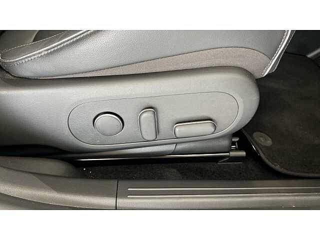Hyundai Ioniq 5 168kW Ultimate 84 kWh 5dr Auto [Tech Pack]