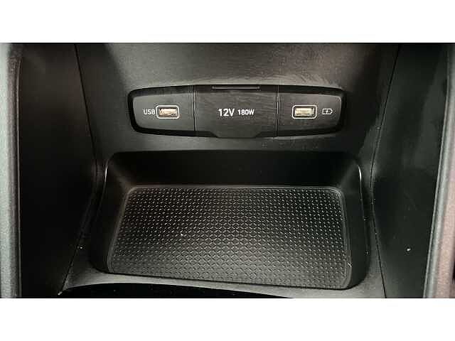 Hyundai TUCSON 1.6 TGDi SE Connect 5dr 2WD Black