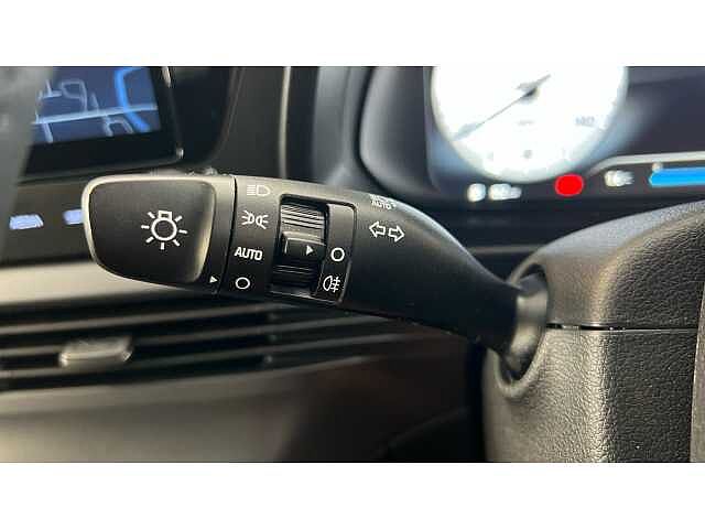 Hyundai BAYON 1.0 TGDi Premium 5dr Phantom Black