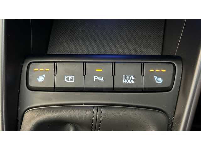 Hyundai BAYON 1.0 TGDi Premium 5dr Phantom Black
