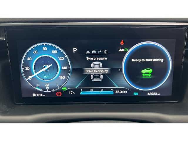 Hyundai TUCSON 1.6 TGDi Hybrid 230 Premium 5dr 2WD Auto White