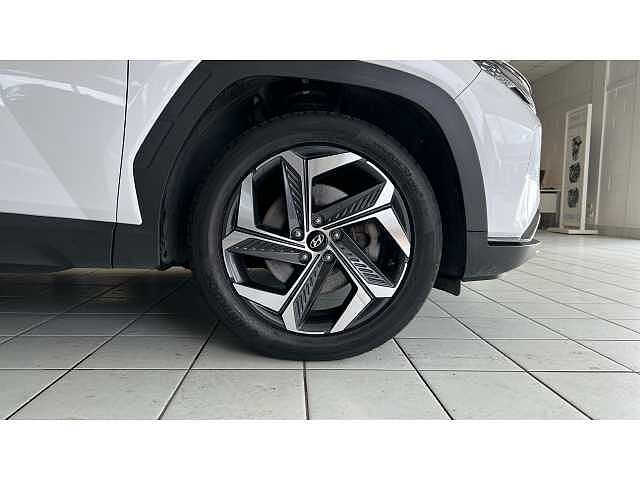 Hyundai TUCSON 1.6 TGDi Hybrid 230 Premium 5dr 2WD Auto White