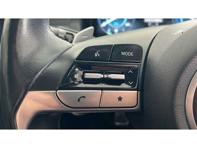 Hyundai TUCSON 1.6 TGDi Hybrid 230 Premium 5dr 2WD Auto White