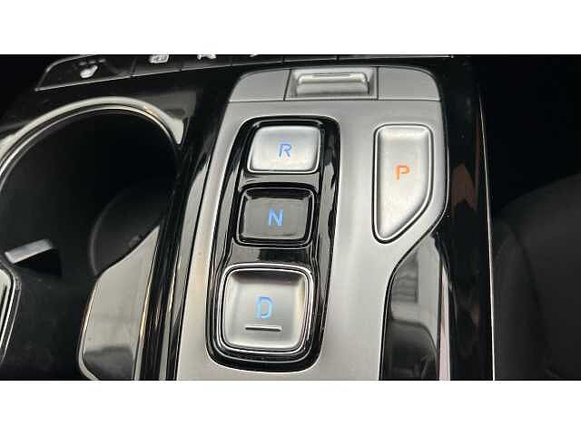 Hyundai TUCSON 1.6 TGDi Hybrid 230 Premium 5dr 2WD Auto White