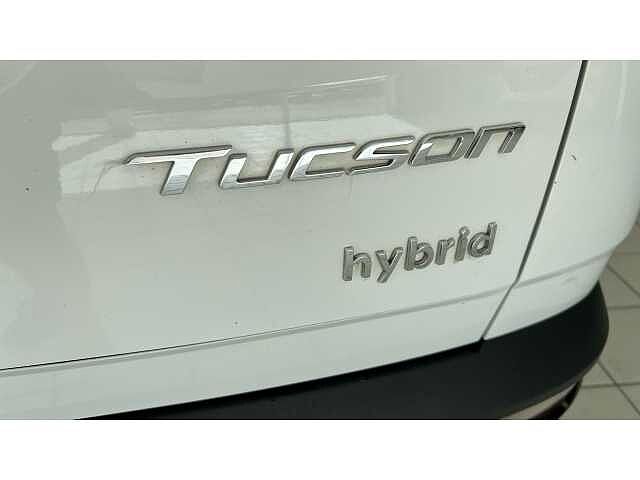 Hyundai TUCSON 1.6 TGDi Hybrid 230 Premium 5dr 2WD Auto White