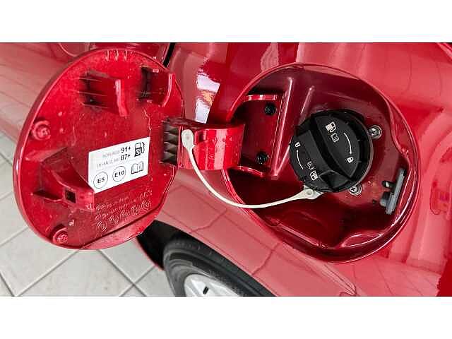 Hyundai I10 1.0 MPi SE Connect 5dr RED