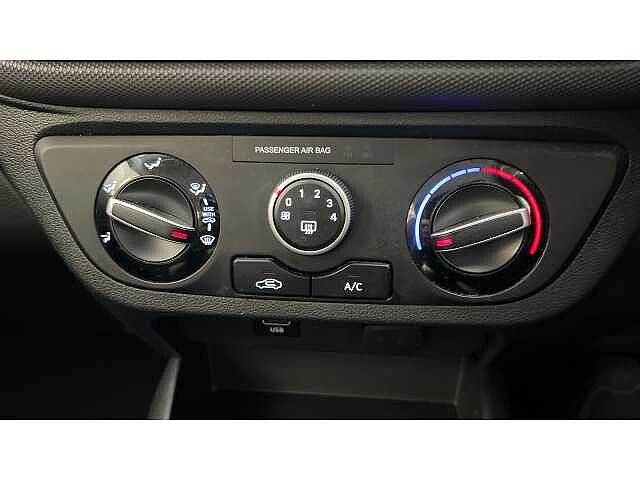 Hyundai I10 1.0 MPi SE Connect 5dr TURQUOISE