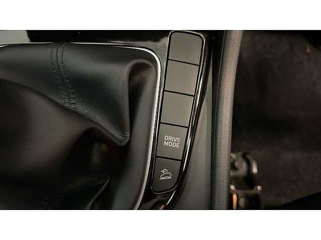 Hyundai Tucson 1.6 TGDi 48V MHD SE Connect 5dr 2WD