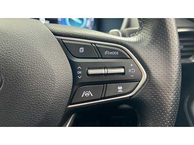 Hyundai Santa Fe SANTA FE 1.6 TGDi Plug-in Hybrid Ultimate 5dr 4WD Auto