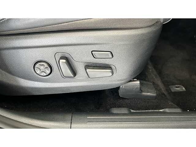 Hyundai Santa Fe SANTA FE 1.6 TGDi Plug-in Hybrid Ultimate 5dr 4WD Auto