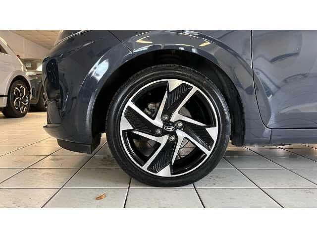 Hyundai i10 I10 1.0 [58] Premium 5dr Auto [Nav]