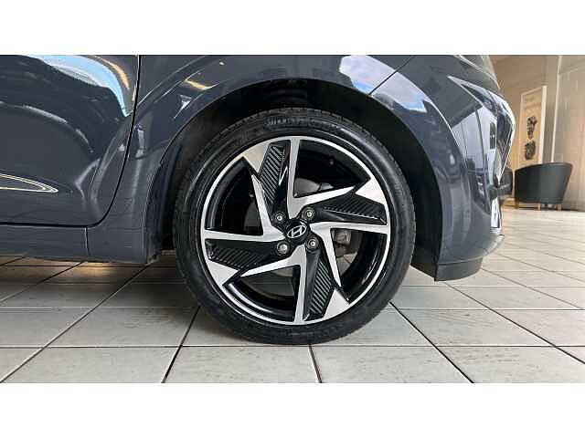 Hyundai i10 I10 1.0 [58] Premium 5dr Auto [Nav]