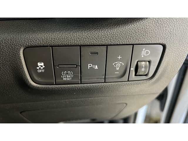 Hyundai Kona KONA 1.6 GDi Hybrid Premium 5dr DCT