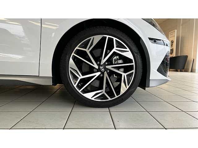 Hyundai Ioniq 6 IONIQ 6 239kW Ultimate 77kWh 4dr AWD Auto