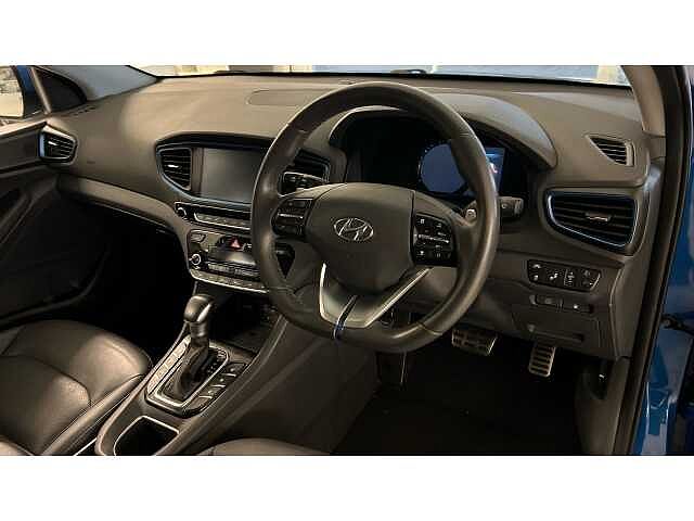 Hyundai Ioniq IONIQ 1.6 GDi Hybrid Premium SE 5dr DCT