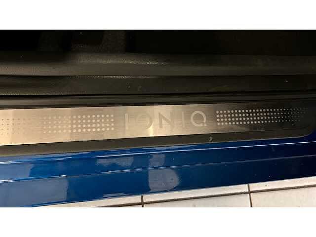 Hyundai Ioniq IONIQ 1.6 GDi Hybrid Premium SE 5dr DCT