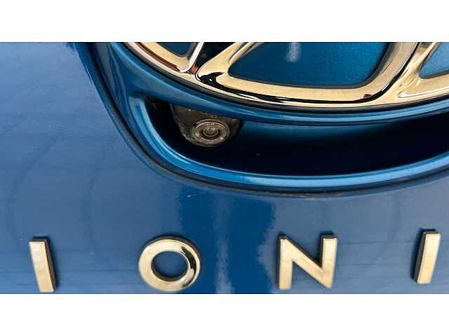 Hyundai Ioniq IONIQ 1.6 GDi Hybrid Premium SE 5dr DCT