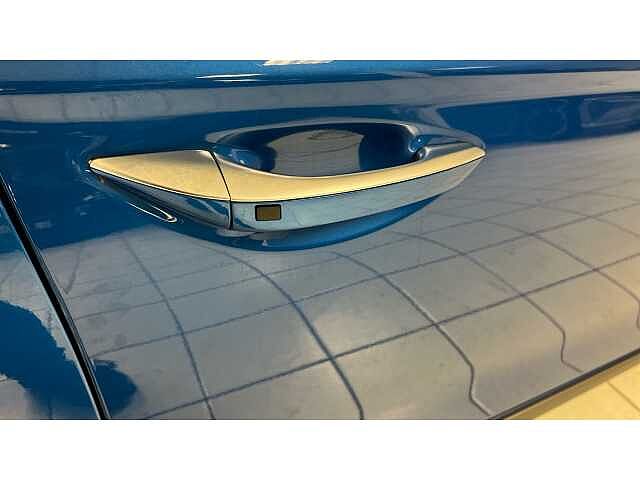 Hyundai Ioniq IONIQ 1.6 GDi Hybrid Premium SE 5dr DCT