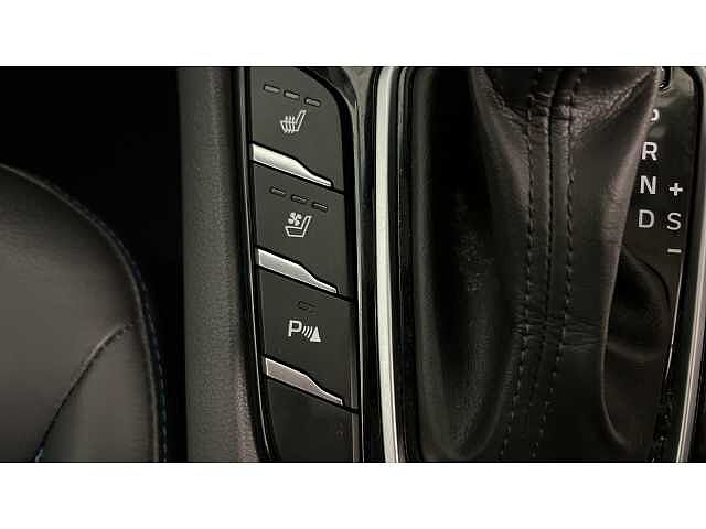Hyundai Ioniq IONIQ 1.6 GDi Hybrid Premium SE 5dr DCT