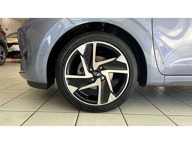 Hyundai i10 I10 1.0 [63] Premium 5dr Auto [Nav]