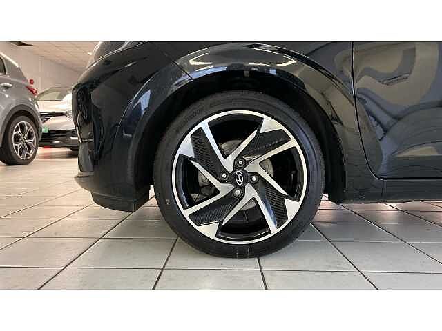 Hyundai i10 I10 1.0 [63] Premium 5dr Auto [Nav]