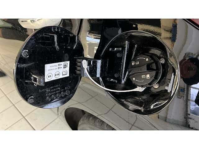 Hyundai i10 I10 1.0 [63] Premium 5dr Auto [Nav]