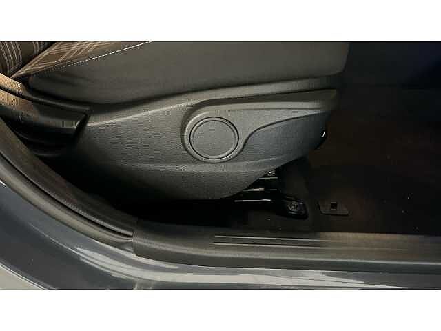 Hyundai i10 I10 1.2 [79] Premium 5dr Auto [Nav]