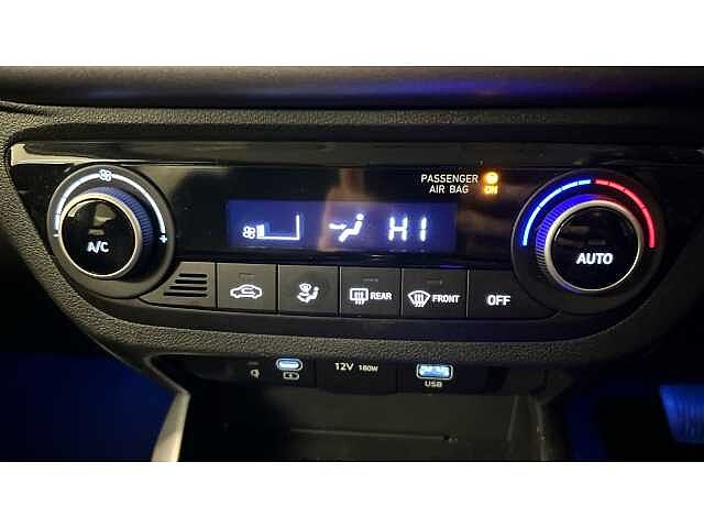 Hyundai i10 I10 1.2 [79] Premium 5dr Auto [Nav]