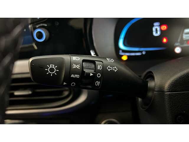 Hyundai i10 i10 5Dr HAT 1.2 MPi 79ps Premium NAV AU