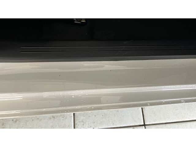 Hyundai i10 i10 5Dr HAT 1.2 MPi 79ps Premium NAV AU