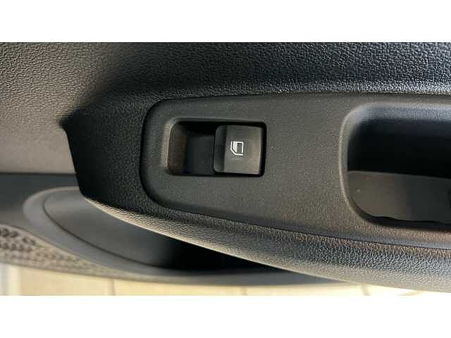 Hyundai i10 i10 5Dr HAT 1.2 MPi 79ps Premium NAV AU