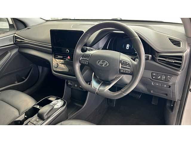 Hyundai Ioniq IONIQ 100kW Premium SE 38kWh 5dr Auto