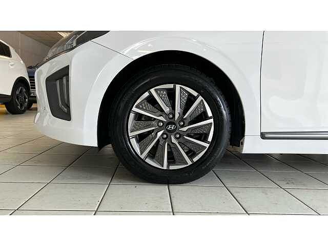 Hyundai Ioniq IONIQ 100kW Premium SE 38kWh 5dr Auto