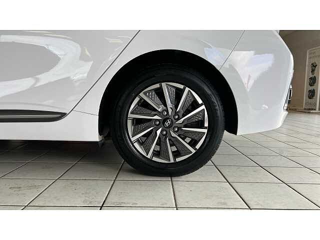 Hyundai Ioniq IONIQ 100kW Premium SE 38kWh 5dr Auto
