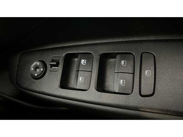 Hyundai i10 I10 1.0 Advance 5dr Auto