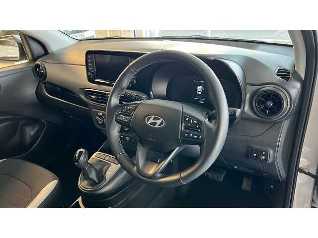 Hyundai i10 I10 1.0 Advance 5dr Auto