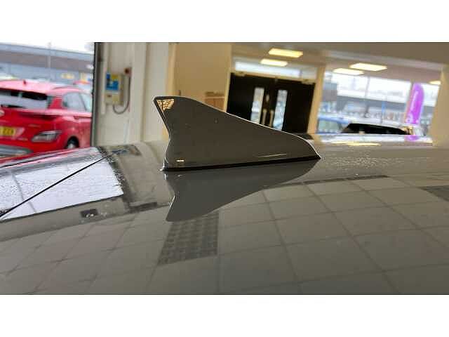 Hyundai Ioniq IONIQ 100kW Premium 38kWh 5dr Auto