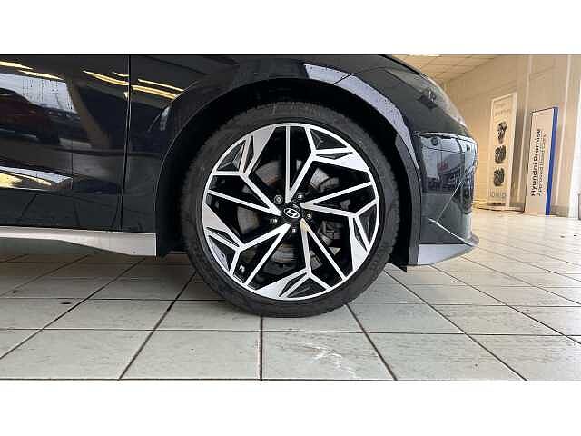 Hyundai Ioniq 6 IONIQ 6 239kW Ultimate 77kWh 4dr AWD Auto