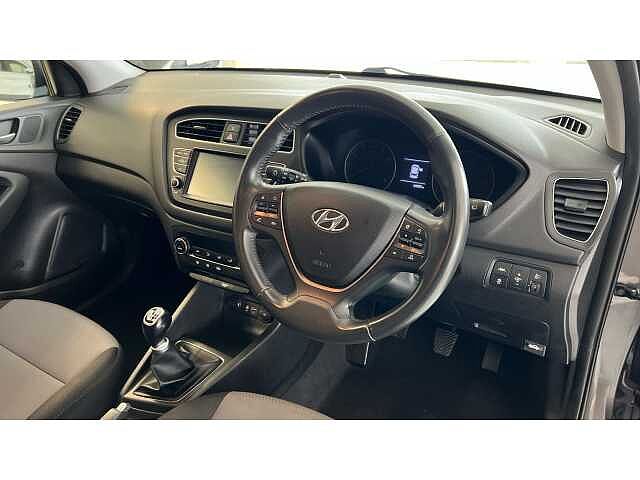 Hyundai i20 I20 1.2 MPi Premium Nav 5dr