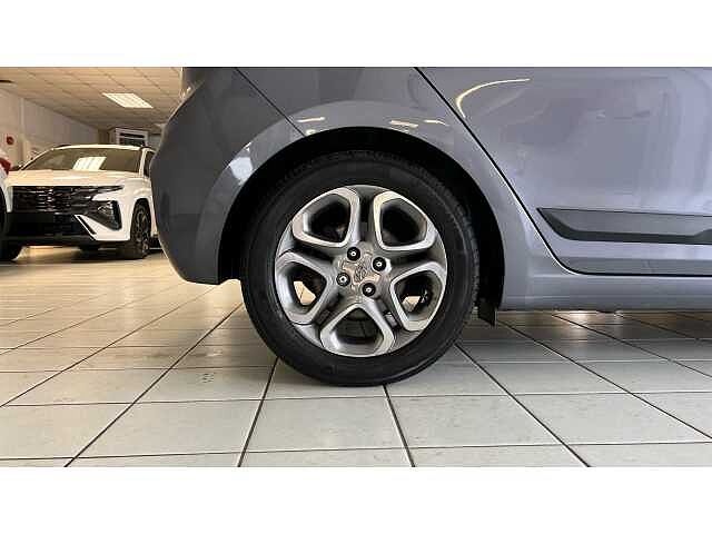 Hyundai i20 I20 1.2 MPi Premium Nav 5dr