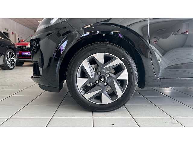 Hyundai i10 i10 5Dr HAT 1.2 MPi 79ps Advance NAV AU