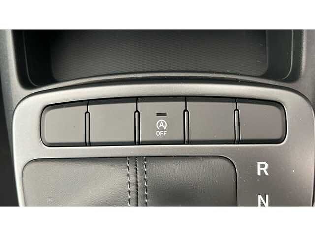 Hyundai i10 i10 5Dr HAT 1.2 MPi 79ps Advance NAV AU