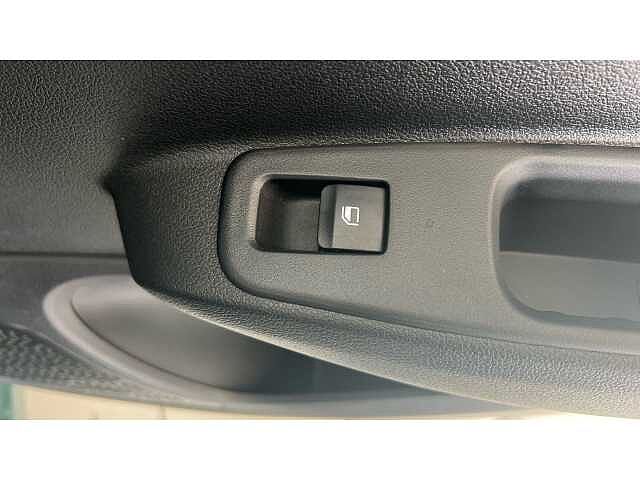 Hyundai i10 i10 5Dr HAT 1.0 MPi 63ps Advance NAV AU