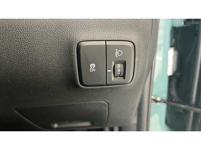 Hyundai i10 i10 5Dr HAT 1.0 MPi 63ps Advance NAV AU