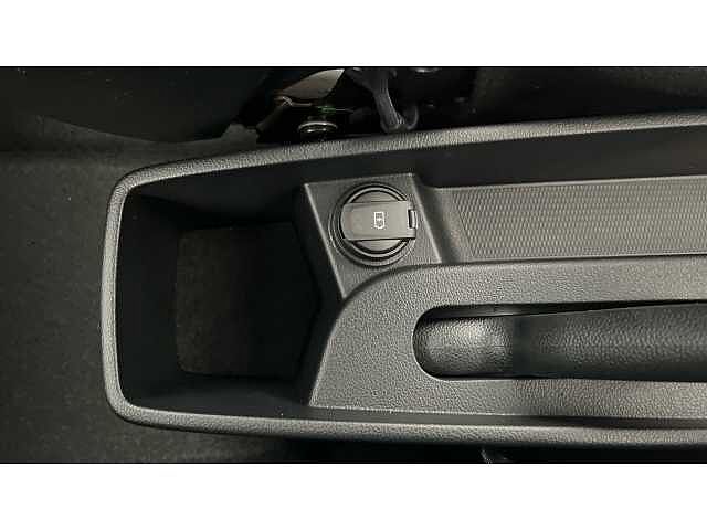 Hyundai i10 i10 5Dr HAT 1.0 MPi 63ps Advance NAV AU