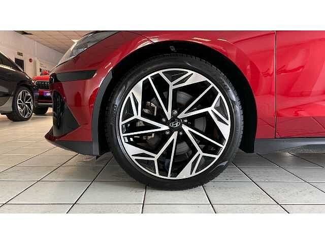 Hyundai Ioniq 6 IONIQ 6 168kW Premium 77kWh 4dr Auto