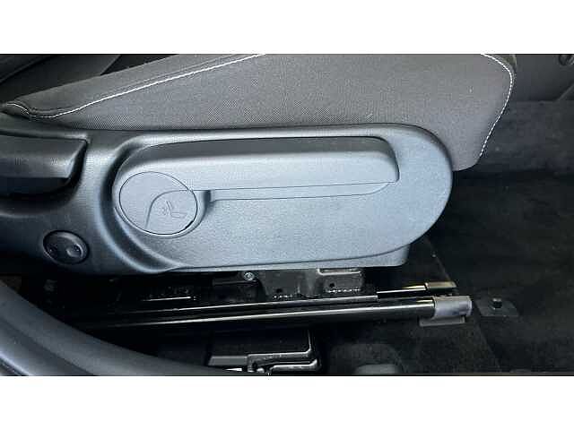 Hyundai KONA 1.6T 138 Advance 5dr