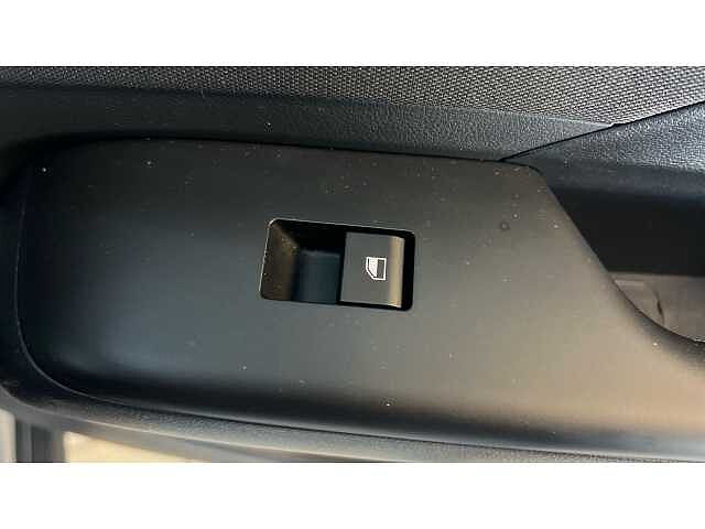 Hyundai KONA 1.6T 138 Advance 5dr