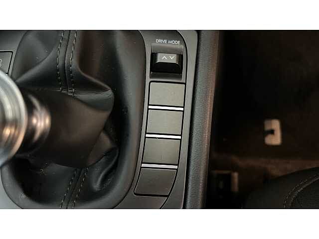 Hyundai KONA 1.6T 138 Advance 5dr