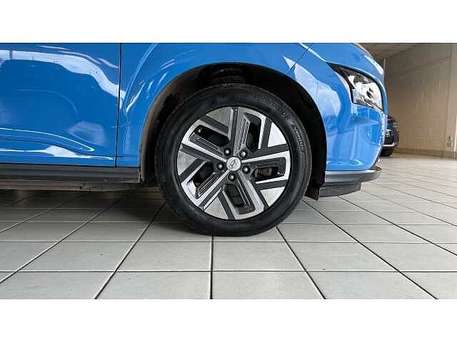 Hyundai KONA 100kW Premium 39kWh 5dr Auto